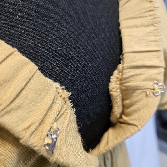 Wishlist Apparel Mustard Deep V-neck 100% Rayon Tiered Swing Maxi Dress Size S - Picture 11 of 14